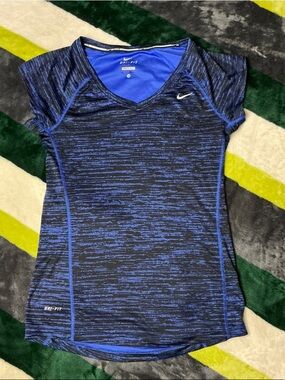 Nike Dri-FIT Women’s Black and Blue Short Sleeve Athletic Top Size XS